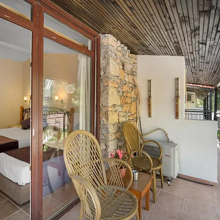 Alados B&B Turgutkoy