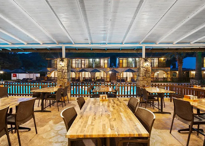 Alados ベッド・アンド・ブレックファスト 2*