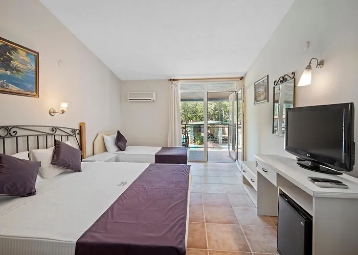 Alados Bed & Breakfast Turgutkoy